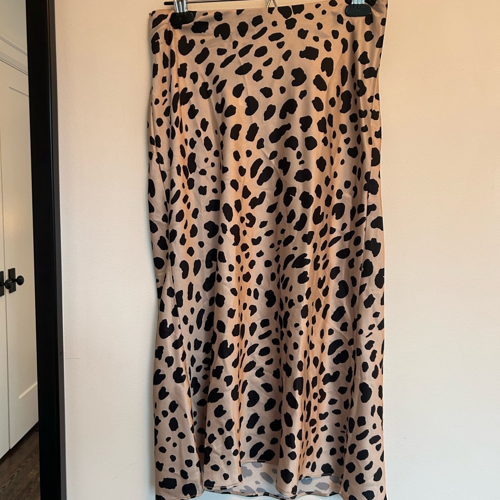 Leopard Print Midi Skirt